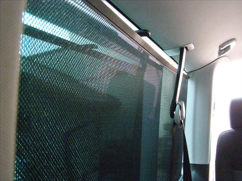 Volkswagen Caravelle 2,0   LONG  DSG po servisu 103 - fotka 27 z 38