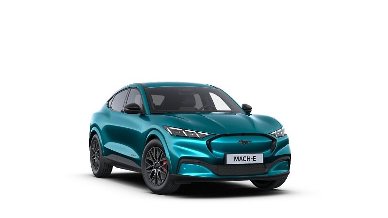 Ford Mustang Mach-E (2026) Premium, 5dveřová, 88 kWh PROD - fotka 1 z 9