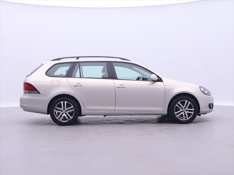 Volkswagen Golf Variant 1,6 TDI 77kW DSG Aut.klima CZ - fotka 8 z 26