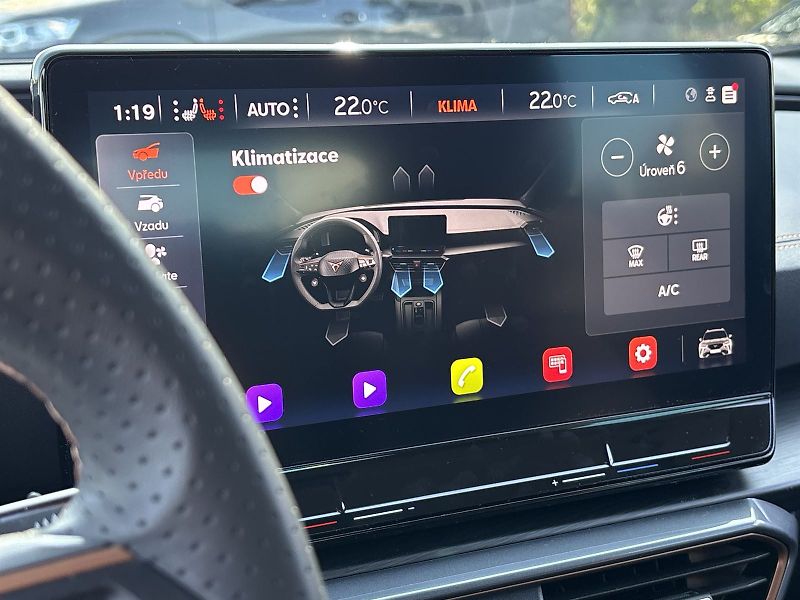 Cupra Formentor (2023) 1.5 TSI DSG - fotka 14 z 30