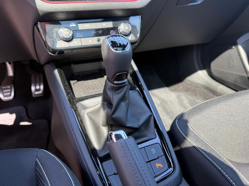 Škoda Scala Monte Carlo 1.0 TSI 85kw - fotka 20 z 28