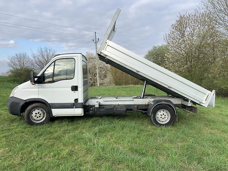 Iveco Daily (2011) 35S13 nový 3S sklápěč 3,4m - fotka 3 z 10