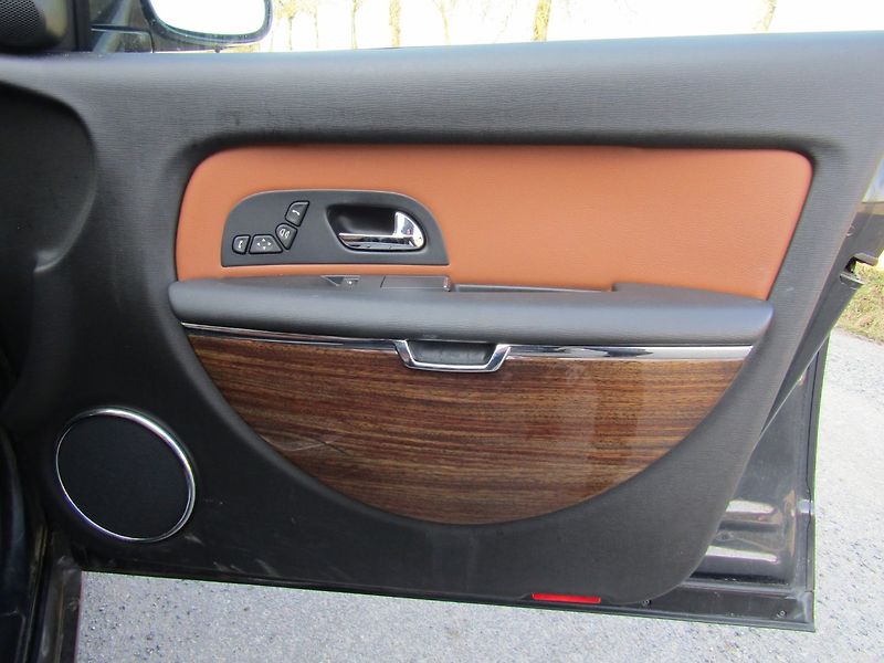 Citroën C6 (2008) 2.7 TDI AUTOMAT 1.MAJITEL - fotka 24 z 38