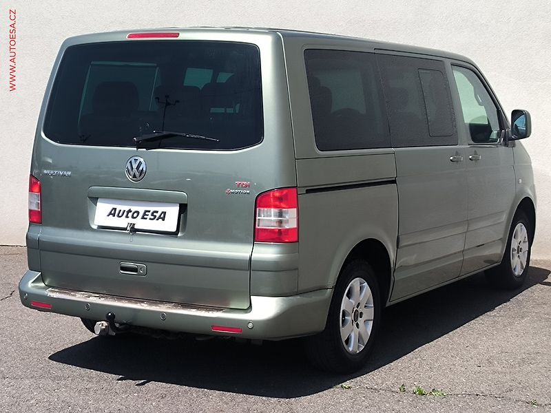 Volkswagen Multivan (2008) 2.5TDI 4x4, ČR, servis.kniha - fotka 4 z 21