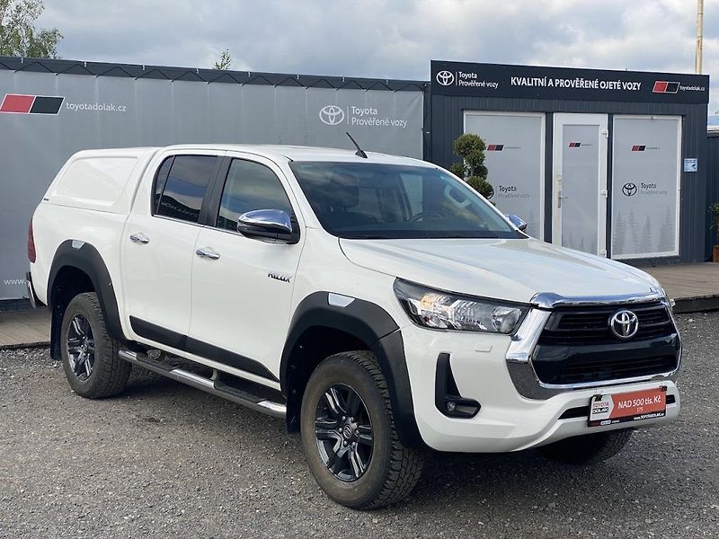 Toyota Hilux 2.4D, ČR, Active, tažné, 4x4 - fotka 1 z 32