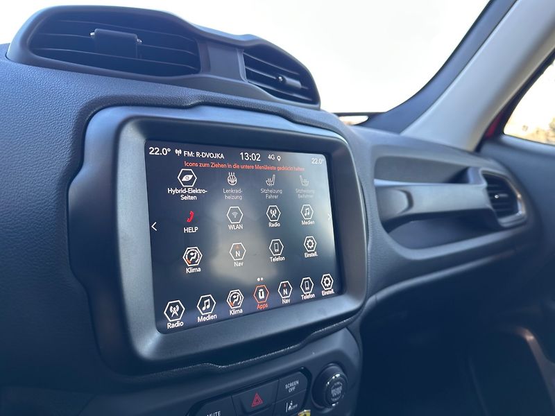 Jeep Renegade (2023) 1.3T PHEV 4xe NAVI - fotka 12 z 18