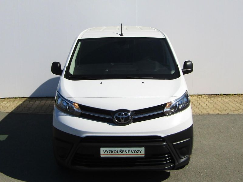 Toyota ProAce (2023) 1,5 D-4D 88 KW - fotka 7 z 26