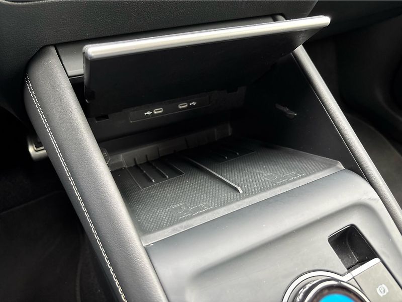 Volkswagen Tiguan Life 2,0 TDI 110 kW GOAL - fotka 22 z 30