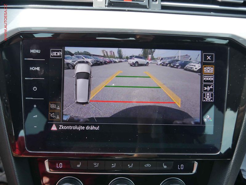 Volkswagen Passat (2019) 2.0TDi, DSG, LED, navi - fotka 12 z 17