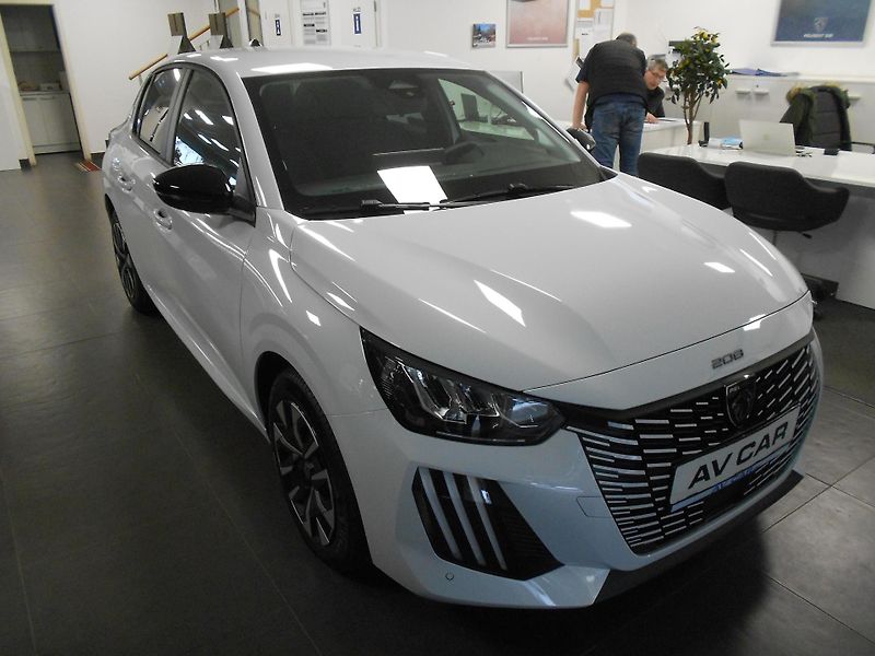 Peugeot 208 ALLURE El. 115 kW 51KWh - fotka 4 z 8