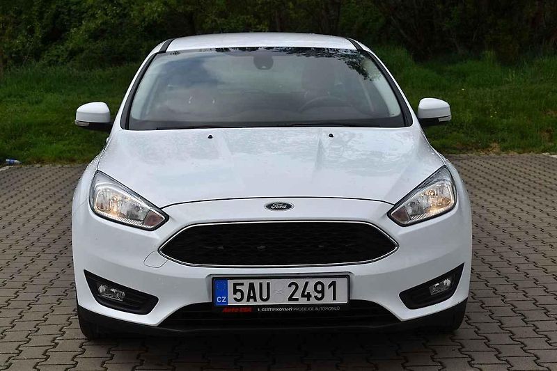 Ford Focus je dobrá volba pro trvanlivé auto pro rodinu