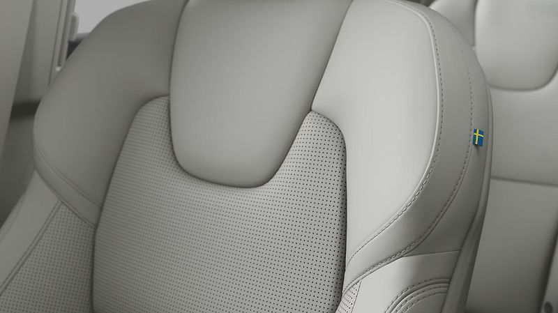 Volvo XC90 (2026) B5 AWD BRIGHT PLUS - fotka 8 z 14