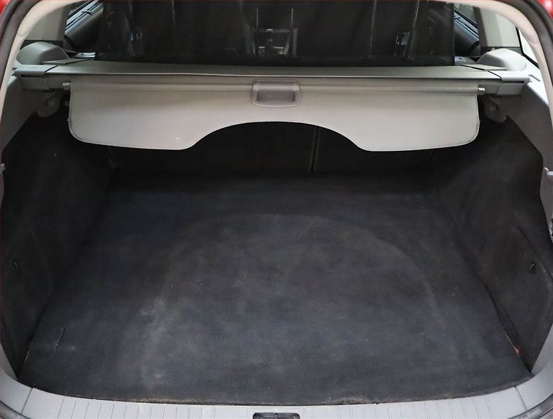 Ford Focus (2008) 1.6 TDCi, po STK, Tažné - fotka 14 z 16