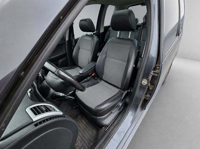 Škoda Roomster (2007) 1.9 TDi - fotka 10 z 23