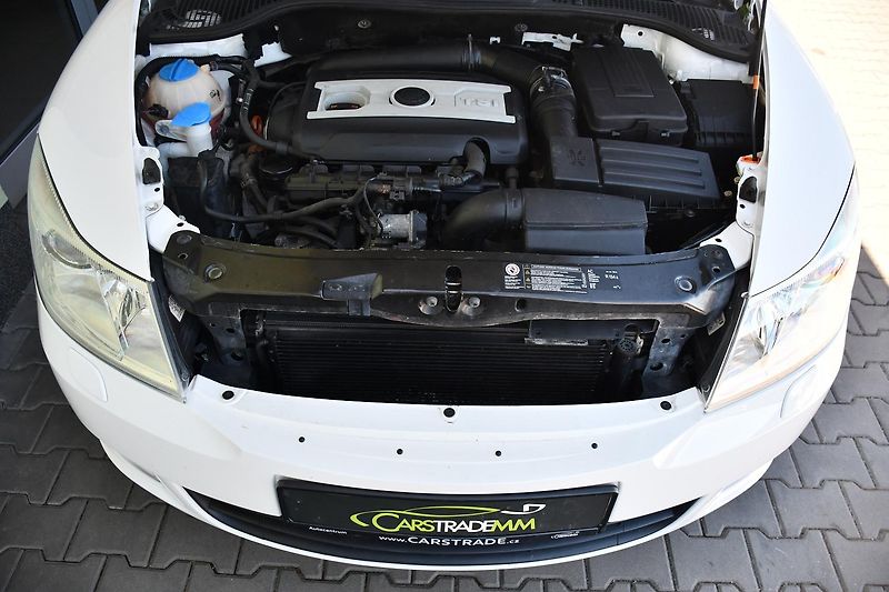 Škoda Octavia 1.8TSi 112kW 4X4 TAŽNÉ - fotka 34 z 35