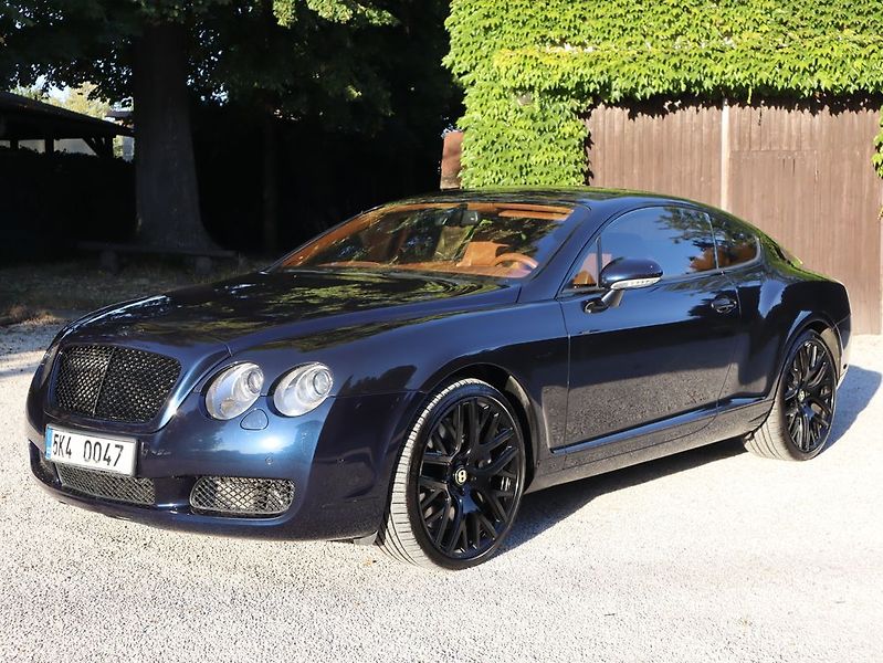 Bentley Continental GT (2004) - fotka 4 z 42