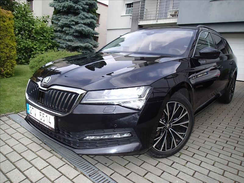 Škoda Superb 2,0 TDi, DSG, 4x4 , Tažné - fotka 1 z 48