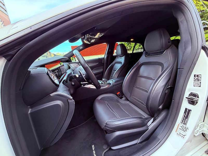 Mercedes-Benz AMG GT 53 4Matic+, ČR - fotka 17 z 34