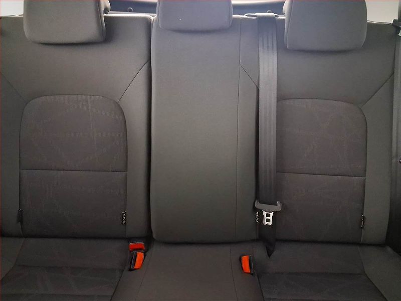 Kia Rio (2015) 1.25 CVVT, ČR,1.maj - fotka 10 z 16