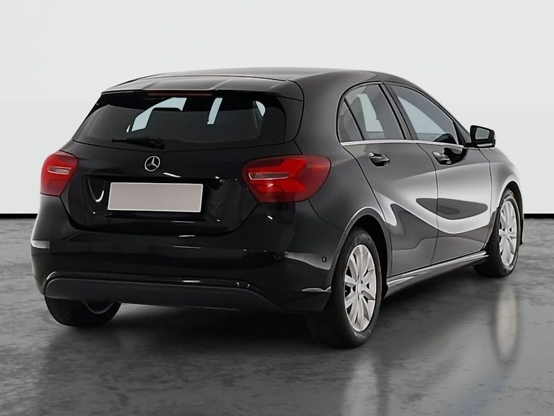 Mercedes-Benz Třídy A (2016) A 180, Serv.kniha, Kůže - fotka 5 z 19