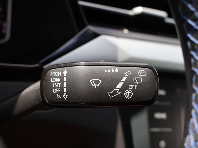 Volkswagen Arteon 2,0 TSI R 235kW 4Motion DSG DP - fotka 22 z 41