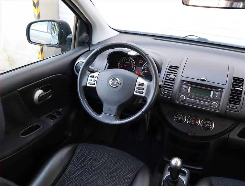 Nissan Note (2012) 1.4, Tempomat - fotka 7 z 17