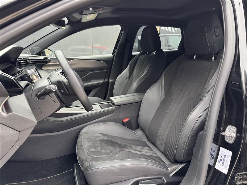 Peugeot 308 1,2 PT 96kW GT Line AT8 DPH - fotka 11 z 27