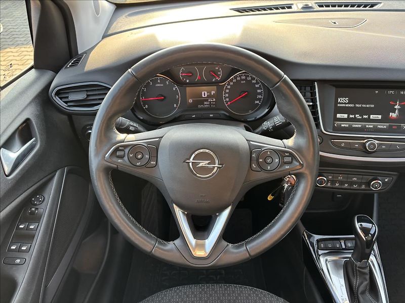 Opel Crossland 1,2 EDITION F 12 XHT 96kW AUT - fotka 17 z 26