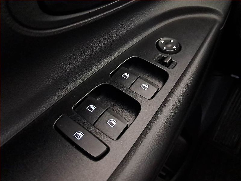 Hyundai Bayon (2021) Comfort Club 1.0 T-GDI - fotka 15 z 16