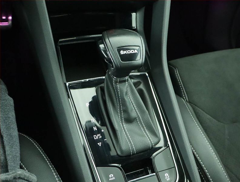 Škoda Kodiaq (2022) Sportline 1.5 TSI - fotka 13 z 25