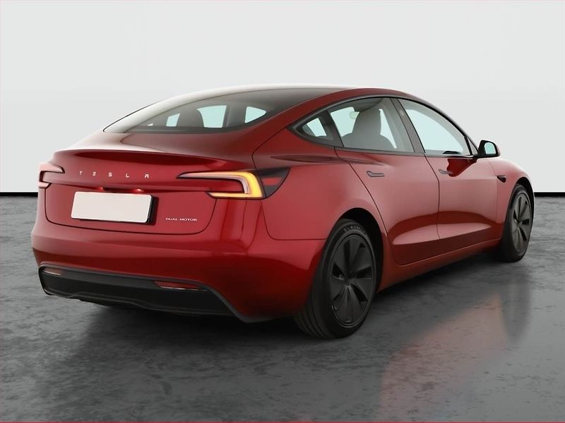 Tesla Model 3 (2023) Long Range 4WD 79kWh, SoH 95% - fotka 5 z 27
