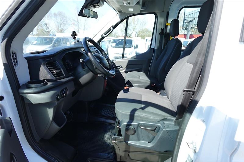 Ford Transit 2,0 TDCi  L3H2 8MÍST BUS KLIMA - fotka 24 z 40