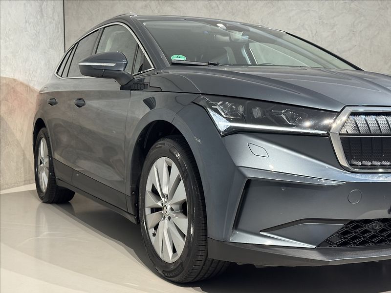 Škoda Enyaq 80 150kW LED Matrix Assist - fotka 6 z 45