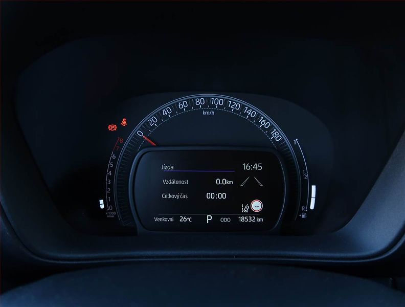 Toyota Aygo (2023) 1.0 VVT-i, Automat, ČR,1.maj - fotka 11 z 18