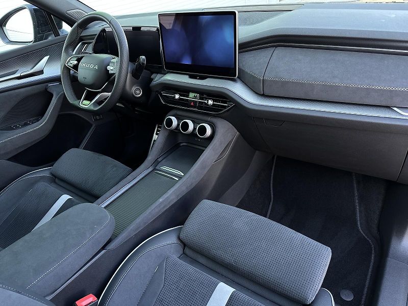 Škoda Kodiaq Sportline 2.0TDi 4x4 DSG 193PS - fotka 45 z 50