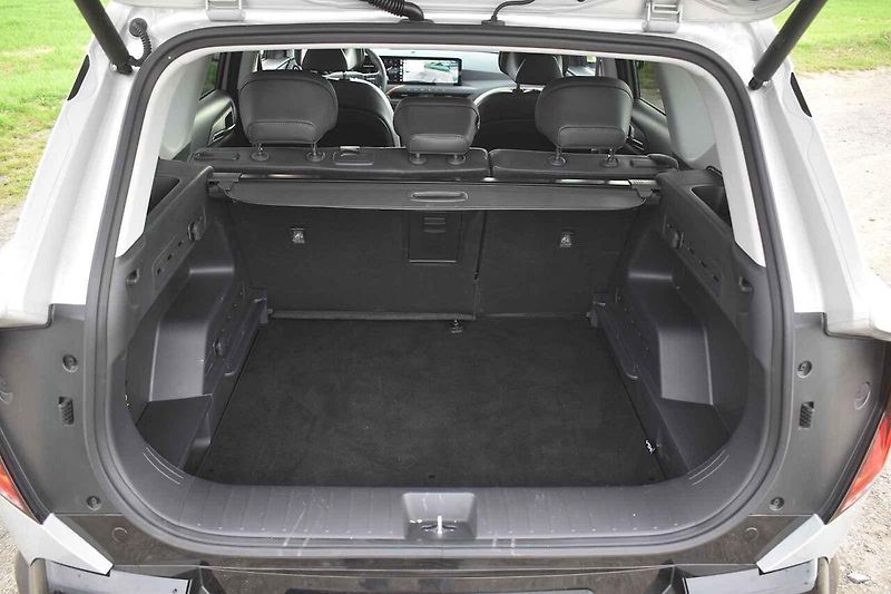 Kia EV5 je solidně velký rodinný elektromobil.