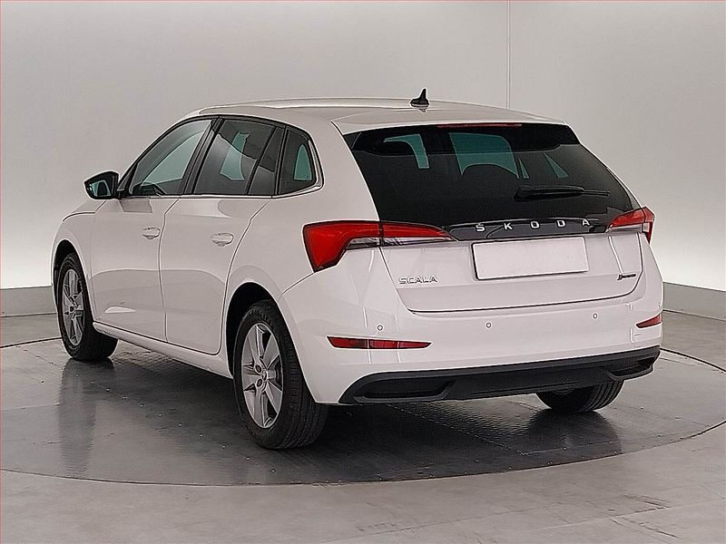 Škoda Scala (2021) 1.0 TSI, ČR,1.maj, Tempomat - fotka 4 z 23