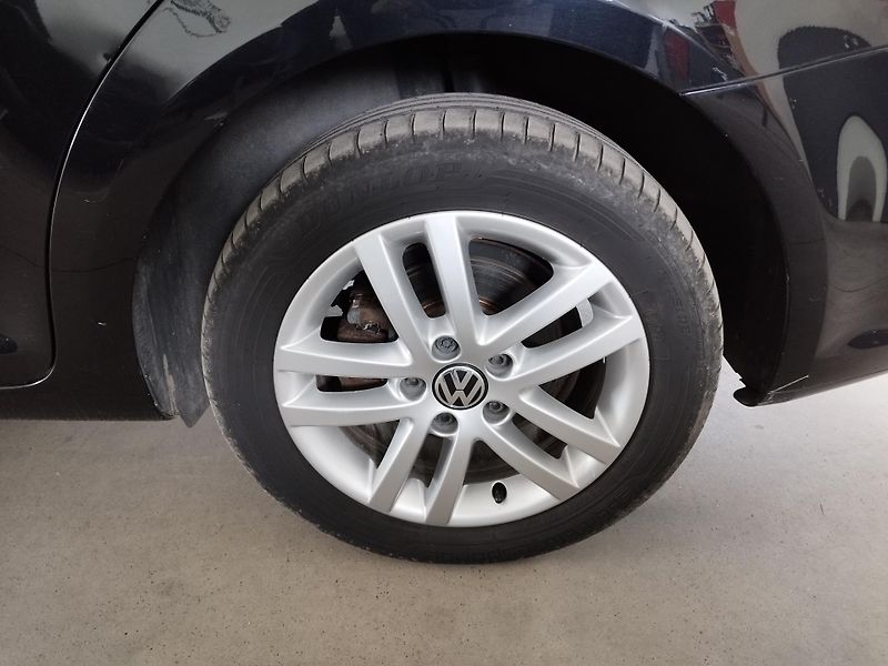 Volkswagen Touran (2012) 1,2TSI,77KW,KLIMA,ALU,SER.KN - fotka 8 z 26