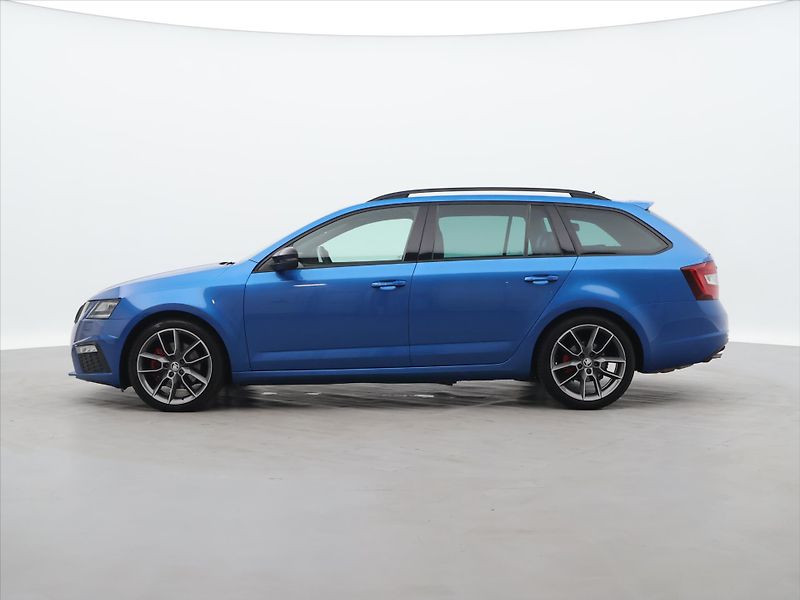 Škoda Octavia 2.0 TDI RS Challenge Matrix - fotka 4 z 39