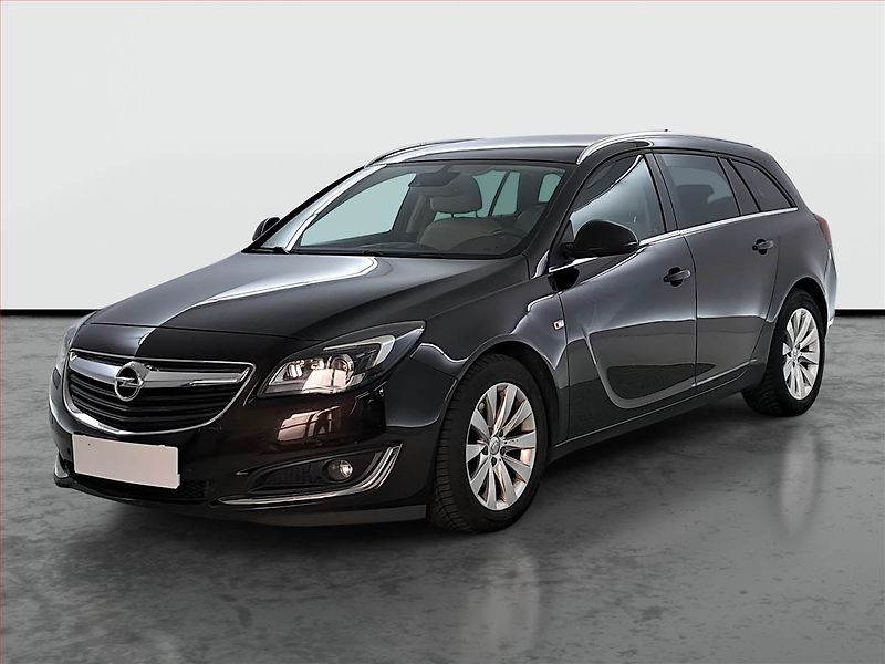 Opel Insignia (2015) 2.0 CDTI, Navi, Xenony - fotka 2 z 17