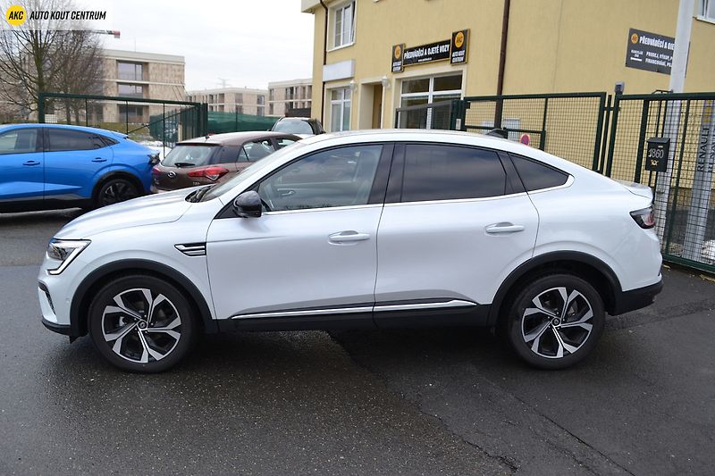 Renault Arkana Techno mild hybrid 140 EDC - fotka 2 z 44