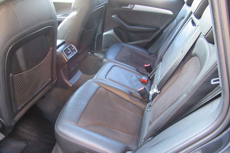 Audi Q5 2.0 TDI QUATTRO S-Line TAŽNÉ - fotka 19 z 31