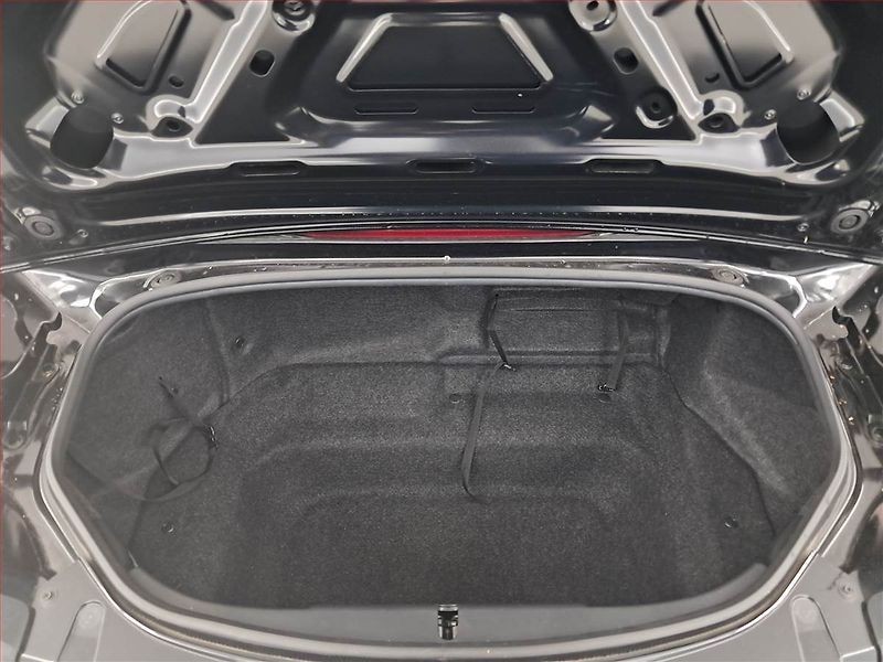 Mazda MX-5 (2017) 1.5 Skyactiv G - fotka 12 z 18