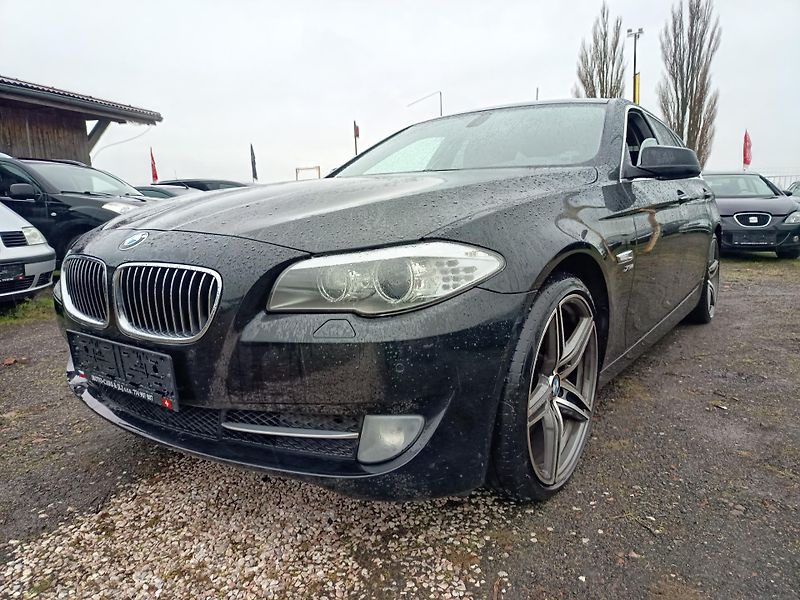 BMW Řada 5 (2011) 535i xDrive - fotka 8 z 50