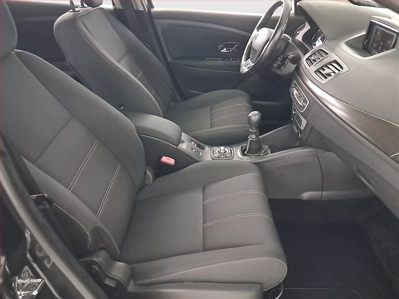 Renault Mégane (2014) 1.2 TCe, Navi, Tempomat - fotka 9 z 20