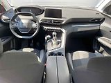 Peugeot 3008 (2018) 1.2PT, 1.maj,ČR, Active - náhled 8