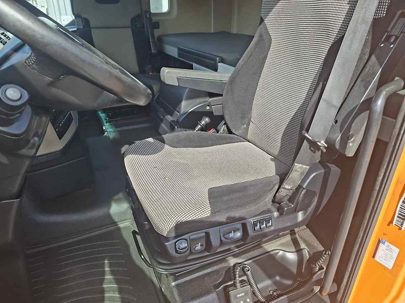MAN TGX 18.500 BLS - fotka 27 z 32
