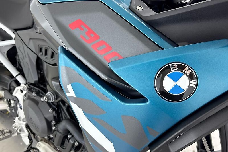 BMW F 900 GS - fotka 11 z 13