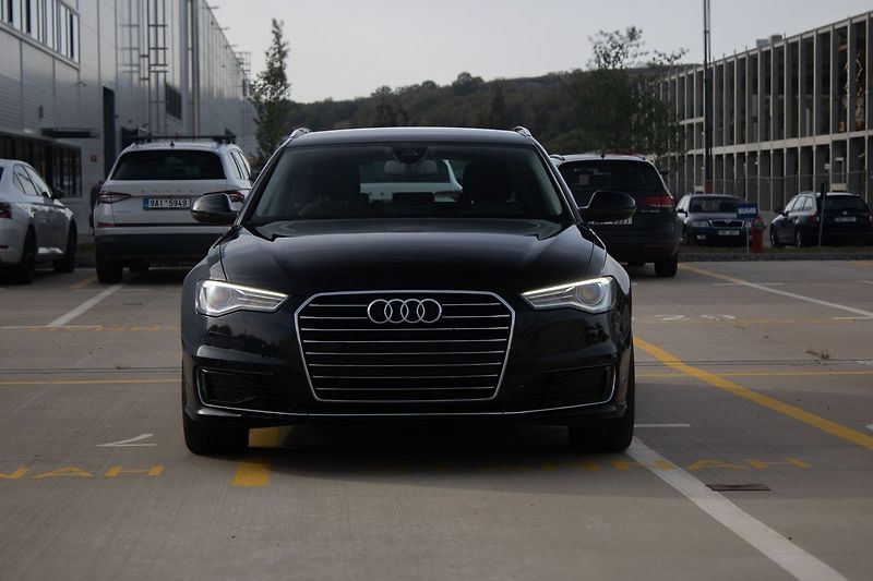 Audi A6 DPH, servis, 2 sada kol - fotka 2 z 43
