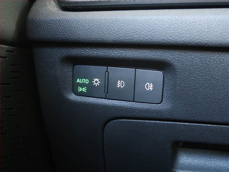 Škoda Octavia (2022) Ambition 2.0 TDI, ČR,1.maj - fotka 18 z 18